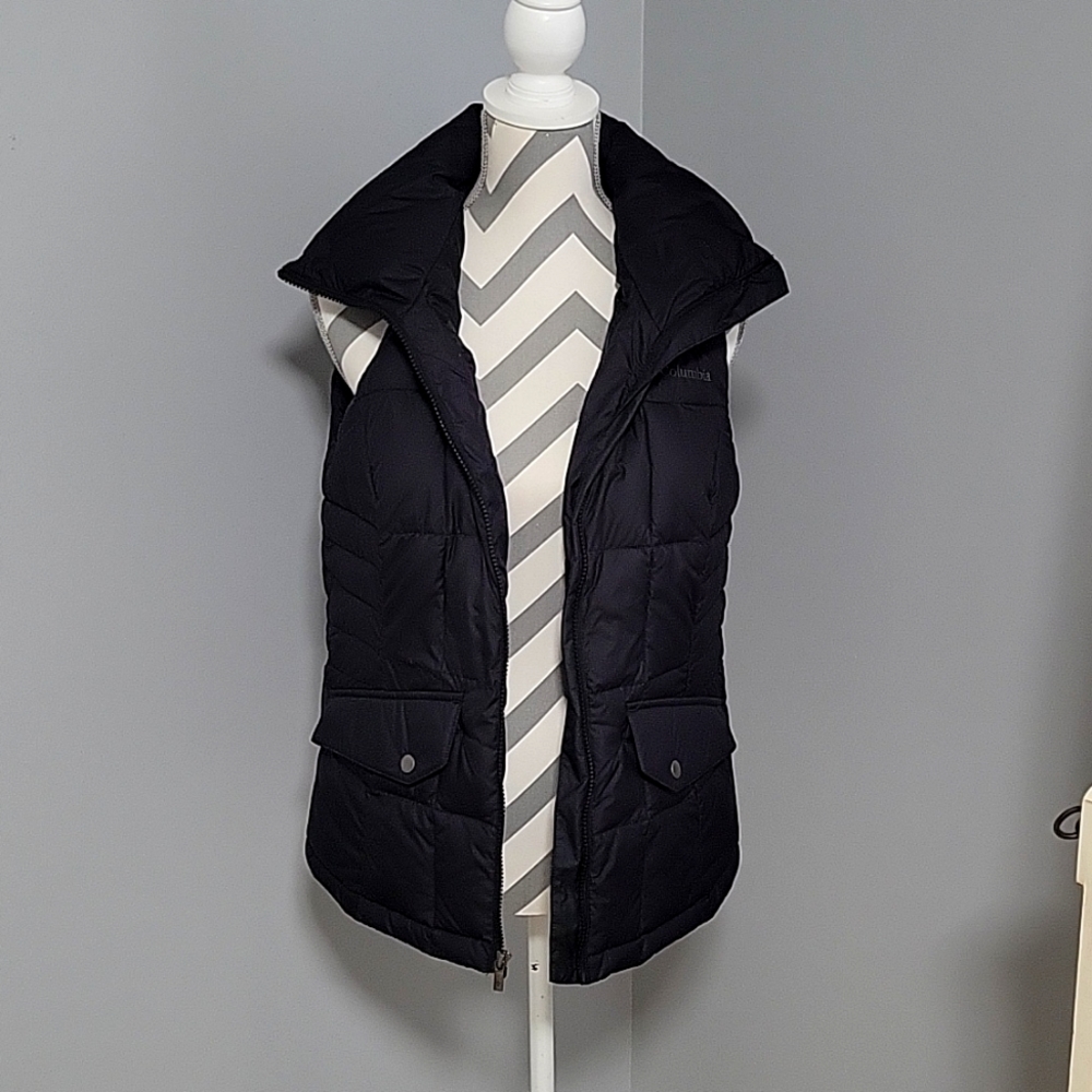 Womens columbia hooded vest nwot